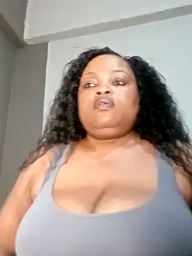 hugemelonsxxx online show from October 15, 2025, 7:03 pm