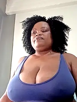 Snapshot of hugemelonsxxx chatting on July 22, 2026, 10:51 am hugemelonsxxx online show from July 22, 2026, 10:51 am