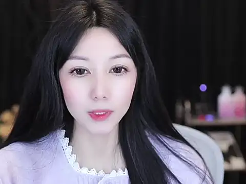 Nuyoah-77 online show from January 17, 2026, 3:50 pm