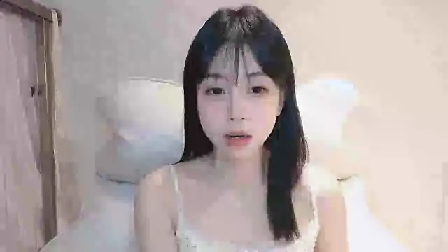 -Hottie online show from December 27, 2024, 6:53 pm