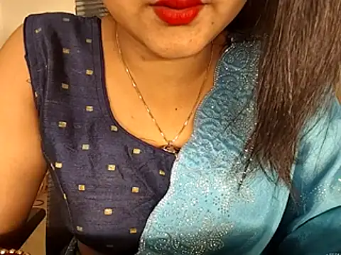 Snapshot of GoldnessAishu chatting on November 29, 2025, 7:39 pm GoldnessAishu online show from November 29, 2025, 7:39 pm