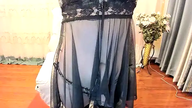 Pennyee online show from December 1, 2025, 2:11 pm