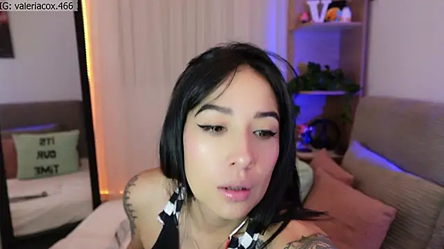 ValeriaCox online show from January 6, 2026, 11:14 am