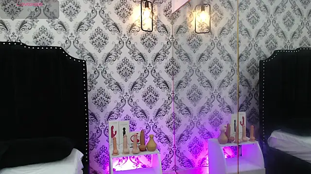 SaaraBrown online show from March 5, 2025, 12:22 pm