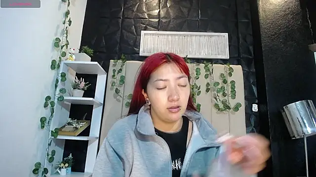 Mia Rinn online show from January 27, 2025, 12:58 pm