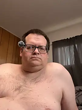 treatbobnicer online show from October 16, 2025, 2:29 pm