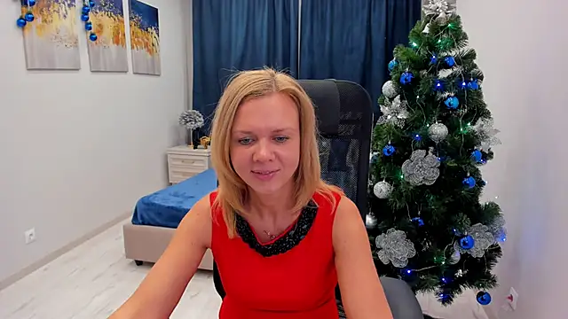 AgathaKlouin online show from December 22, 2024, 5:12 am