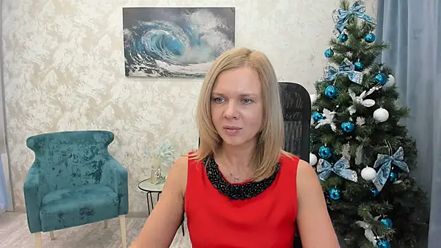 AgathaKlouin online show from December 24, 2024, 10:39 pm