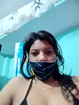 Hotty-Divya online show from October 6, 2025, 2:42 am