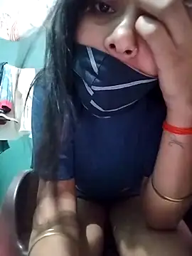 Hotty-Divya online show from March 30, 2026, 2:45 am