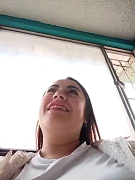 Lesly 10- online show from November 16, 2025, 9:20 pm