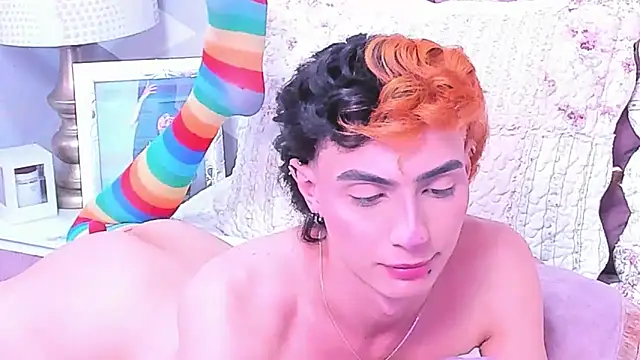 KylieMonnett online show from April 23, 2026, 6:03 am