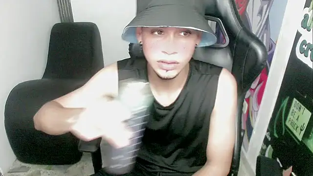 Snapshot of zacariasss_ chatting on December 29, 2024, 2:06 am zacariasss online show from December 29, 2024, 2:06 am