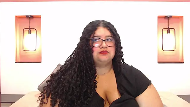 Miley Collins online show from December 28, 2024, 12:15 am