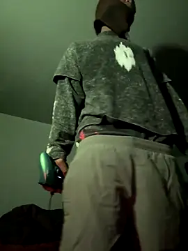 SluttyLyfe4L online show from December 21, 2025, 1:18 pm