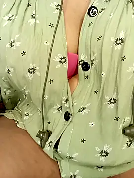 Sony-Model online show from October 3, 2025, 12:24 pm