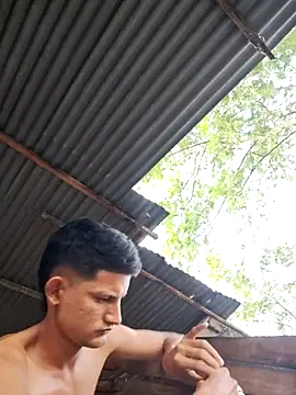 Valentinacuc online show from October 28, 2025, 11:14 am