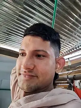 Valentinacuc online show from December 21, 2025, 1:40 pm