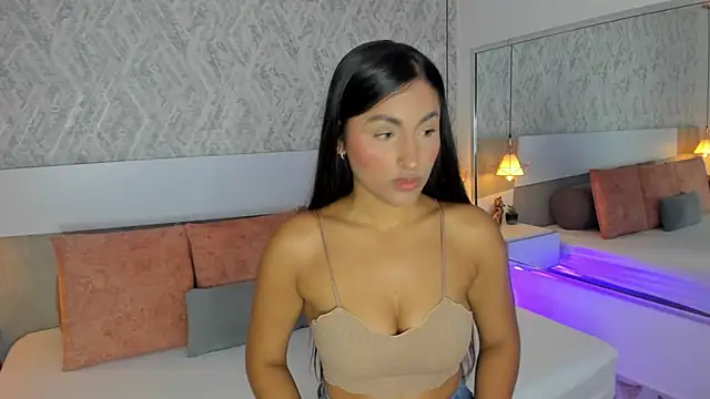 AishaPeyton online show from March 5, 2025, 3:07 pm