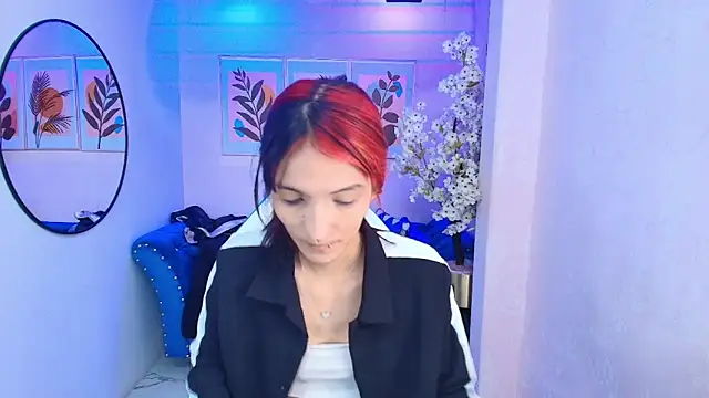 Dafne huges online show from September 27, 2025, 7:52 pm