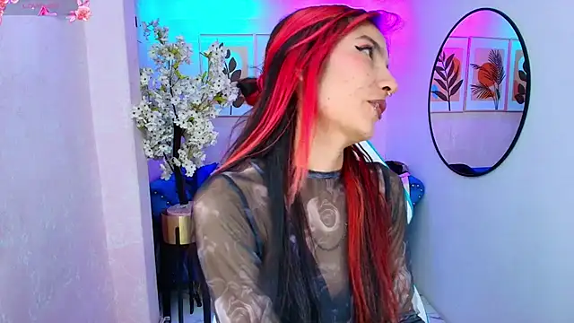 Dafne huges online show from December 1, 2025, 7:30 pm