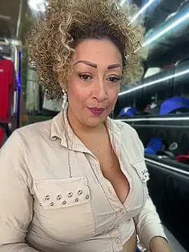 Katti Barrera online show from July 21, 2026, 6:54 pm