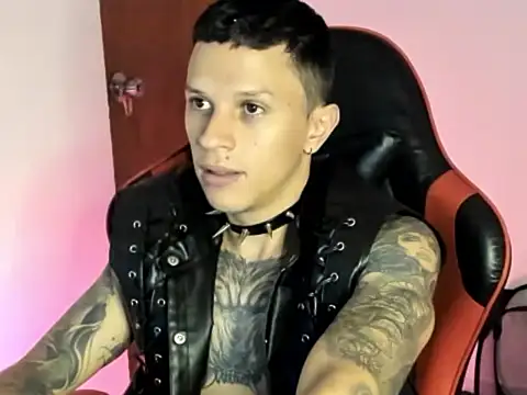 goodboy69l online show from April 19, 2026, 6:10 pm