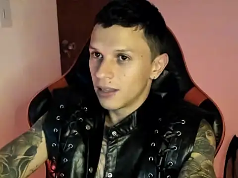 goodboy69l online show from April 21, 2026, 9:28 pm