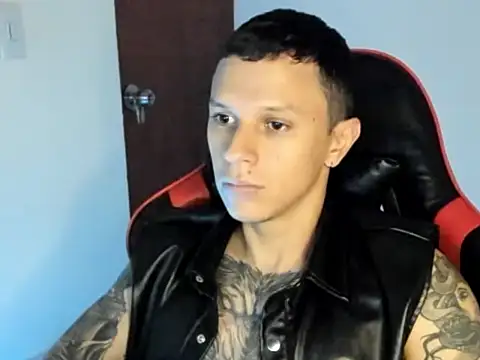 Snapshot of goodboy69l chatting on June 4, 2026, 5:52 pm goodboy69l online show from June 4, 2026, 5:52 pm