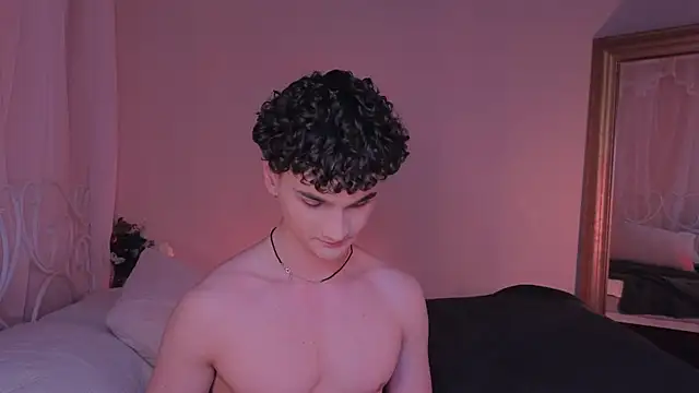 adam 21cm   online show from March 19, 2025, 7:49 pm