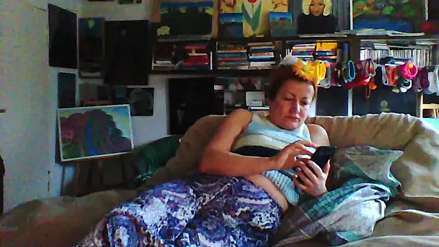 MariaAnaSunshine online show from January 12, 2026, 8:30 am