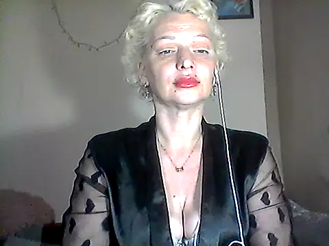 MaryJane441 online show from April 7, 2026, 7:58 pm