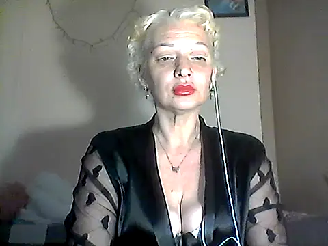 MaryJane441 online show from April 19, 2026, 8:44 pm