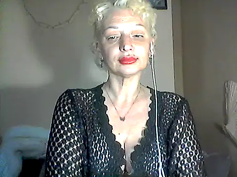 MaryJane441 online show from April 21, 2026, 8:44 pm