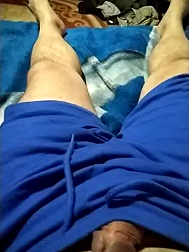 nudistu021 online show from November 30, 2025, 2:32 pm