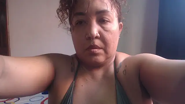 Snapshot of cougar_town chatting on June 1, 2026, 7:59 pm cougar town online show from June 1, 2026, 7:59 pm