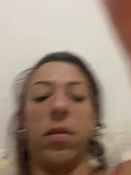 leelecarolinna online show from February 16, 2026, 1:35 am