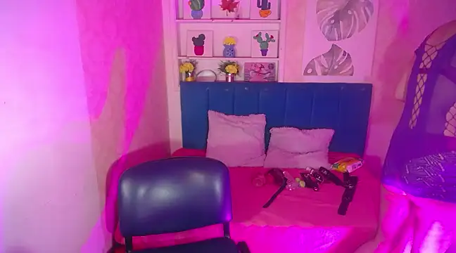 AnnieSoul online show from March 15, 2025, 12:34 pm