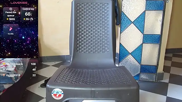 cristinamontiel online show from January 28, 2025, 7:10 pm