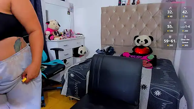 lulu ferrer online show from November 25, 2025, 8:58 am