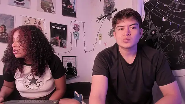 hothoneychile online show from October 12, 2025, 3:55 pm