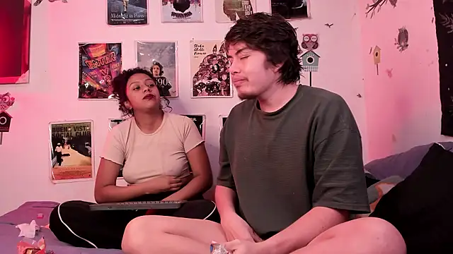 hothoneychile online show from February 12, 2026, 3:45 am