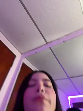 annaharper- online show from February 12, 2026, 3:23 am