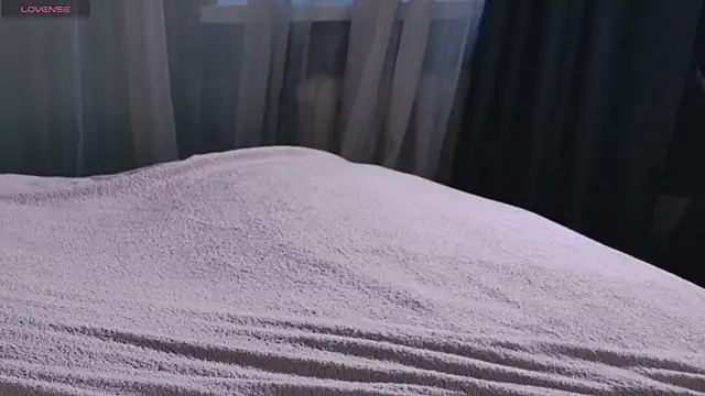 SunnyRisha online show from October 5, 2025, 5:06 am