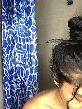 KarolandMichel online show from January 12, 2025, 3:28 am