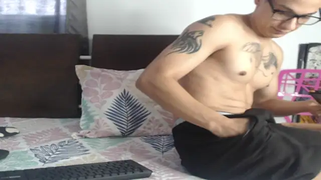 Tobicutee online show from February 13, 2026, 6:15 pm