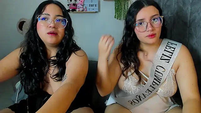 maddie-and-chelsea- online show from September 21, 2025, 11:34 am