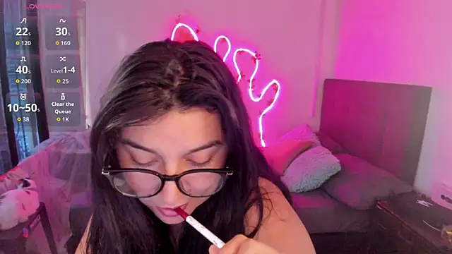 Judychase2 online show from October 27, 2025, 10:52 am