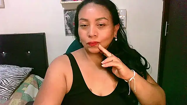 zaray bella online show from May 19, 2026, 9:32 pm