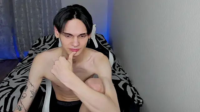 CHERLYBAY online show from December 16, 2024, 12:37 am